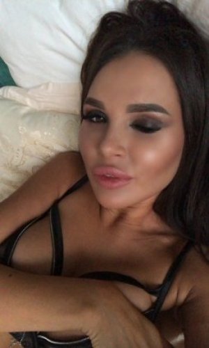 Индивидуалка  Дана 